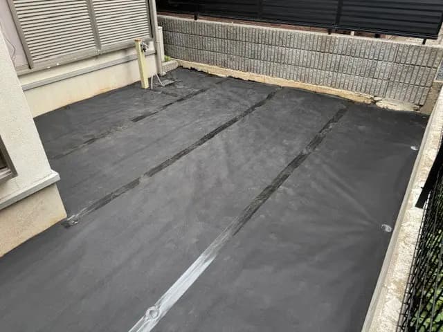 船橋市 F様邸：防草シート施工、丁寧な作業